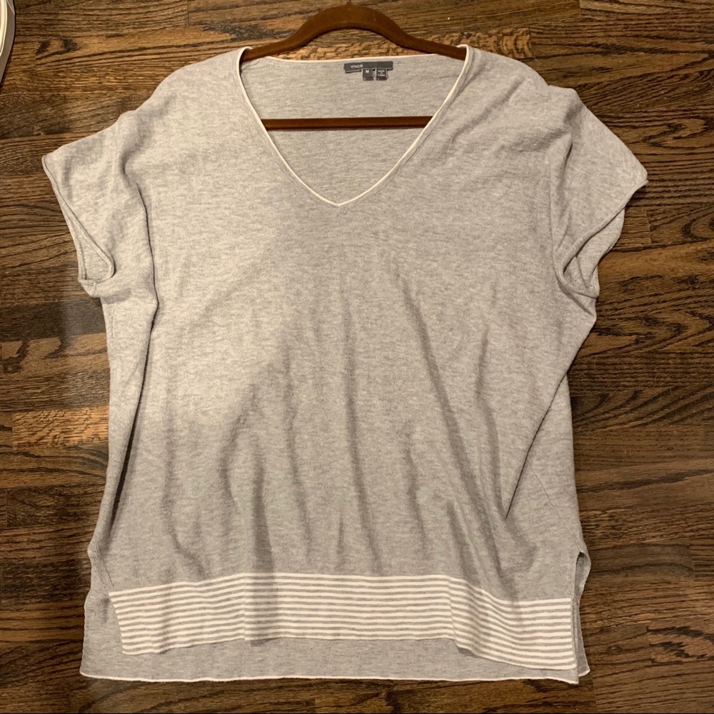 Vince v neck top